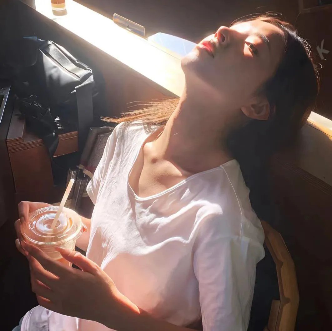 你瞧，网络世界的幻想